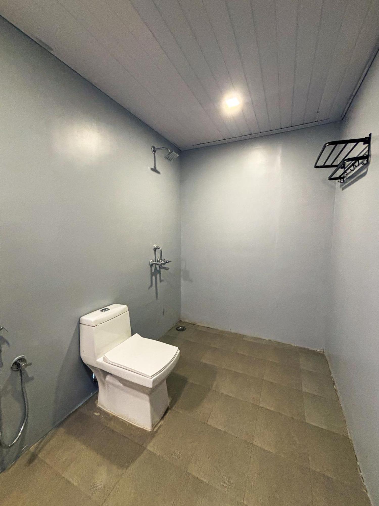 Traverse Luxe Hostel Палолем Екстериор снимка