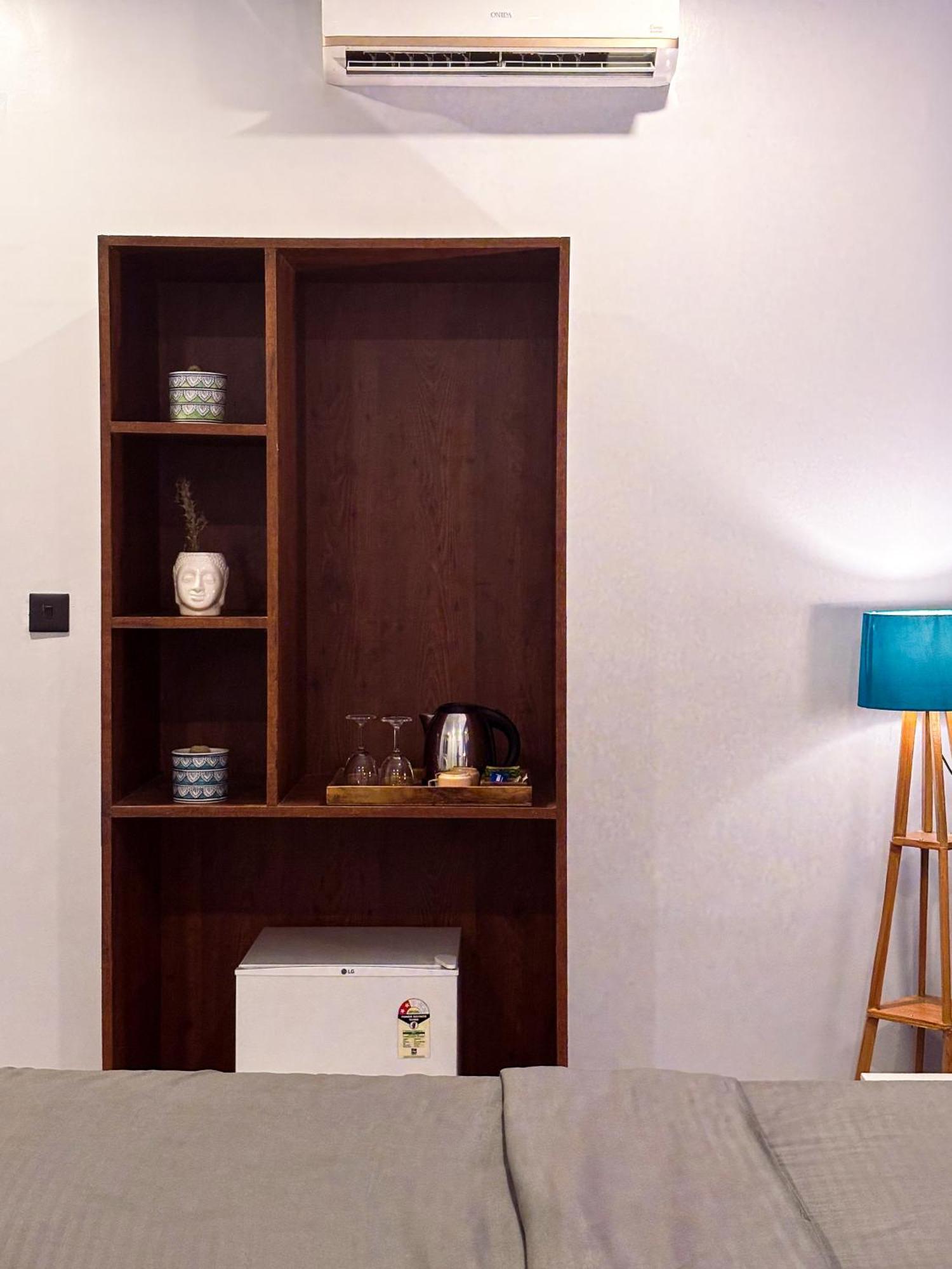 Traverse Luxe Hostel Палолем Екстериор снимка